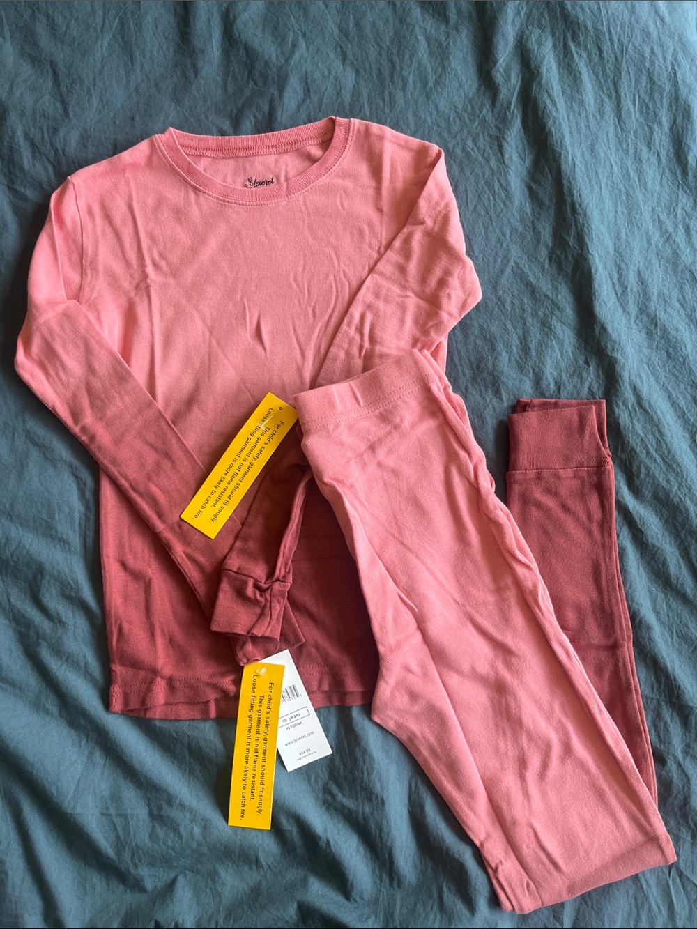 Girls' Two-Tone Pink Long-Sleeve Pajama Set - Cozy Sleepwear